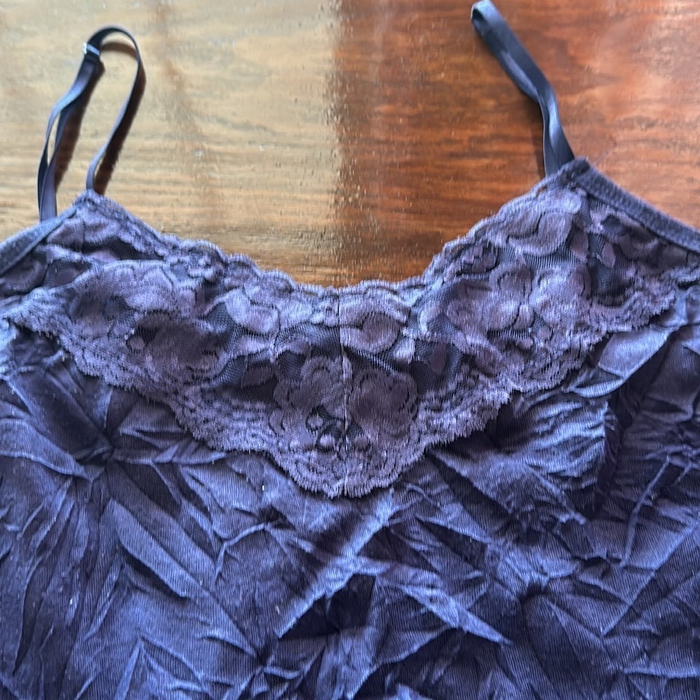 EUC camisole tanks. One medium and one large. Selling seperately - Picture 4 of 5